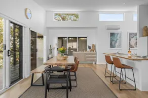 Sunlight Ridge House - Image 5