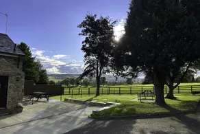 The Dog Kennels - Image 2