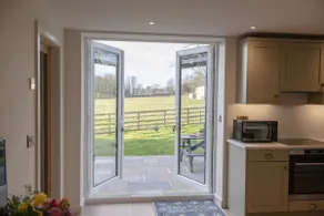 The Dog Kennels - Image 4