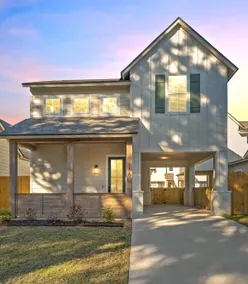 NEW Cottage Retreat • Sports Complex • King Beds - Image 3