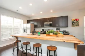 Relaxing 2 BD|2.5 BA Nashville Home Base - Image 3