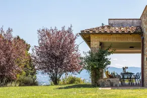 Italian Experience-Il Pino Apartment - Image 4
