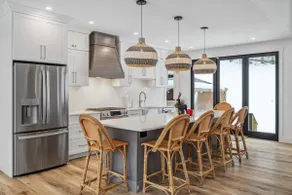 New 4-BR Luxury Home 6 Min from Stratton w/hot tub - Image 3