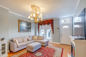 1 Mi to Dtwn: Townhome w/ Patio in Baltimore! - Image 4