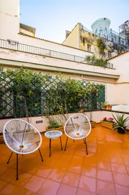 Materdei Beautiful Terrace by NapoliApartments - Image 2