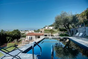 Villa Demetra Capri - Pool and Relaxation - Image 2
