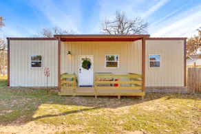 4 Mi to Lazy E Arena: Horse Lover's Haven w/ Grill - Image 4