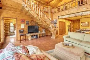 Fish, Boat & Hike: Pet-friendly Cabin in Arkansas - Image 4