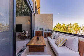 Rooftop Pool & Marina Views, Plunge Pool Penthouse - Image 3
