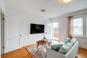 < 3 Mi to Dtwn Roanoke: Inviting Unit w/ Balcony - Image 4