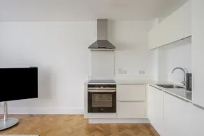 Parkway House - Image 5