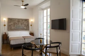 Pries Homes - Little Lotus - Image 3