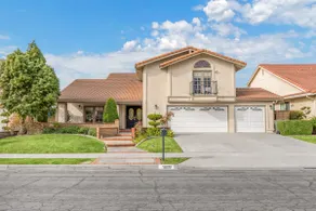 15 Minutes to Disneyland! Spacious 4-Bedroom Home - Image 2