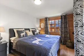 Chalet apartment with balcony and Alpine view - Image 4