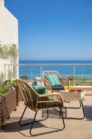 Peach- Sea View Exclusive Maisonette - Image 2