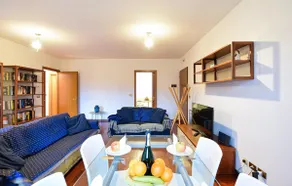 2 bedroom awesome apartment in Sacile - Image 2