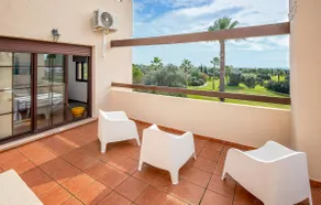Luxurious home in Guillena - Image 2