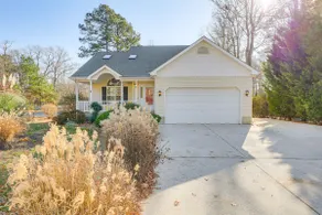 8 Mi to Beach: Ocean Pines Home Near Marina & Golf - Image 2