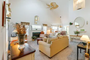 8 Mi to Beach: Ocean Pines Home Near Marina & Golf - Image 3