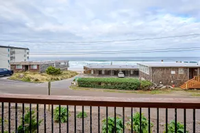 Cute Ocean View Condo - Ground Floor - Beach Access! - Image 2