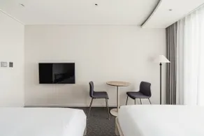 Grand Bay Naksan | Family room with a good location near Naksan Beach, no view but substantial - Image 4
