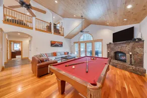 5 Mins to Ski Resort Ping Pong, Pool Table, Deck Donner Ridge by Avantstay - Image 4