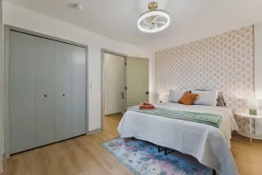 Parkview Pearl: 5BR, Garage, W/D Extended Stays - Image 3