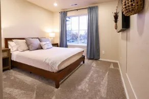 Modern Family Townhome Near Downtown Caldwell | Sl - Image 5