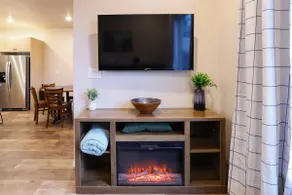 Modern Family Townhome Near Downtown Caldwell | Sl - Image 3