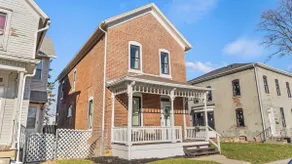 Historic Brick 3BR: Patio, Parking & Pet-Friendly! - Image 2