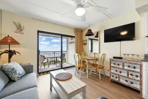 Beacher's Lodge Balcony Suite #419 - Image 2
