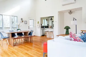 Bright Contemporary Near The Best Hiking Trails - Image 5