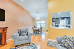 4 Mi to Hudson River: Cozy Newburgh Home! - Image 5