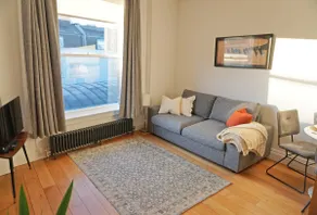 Temple Bar 1BD Large & Newly Upgraded Sleeps 4 - Image 2