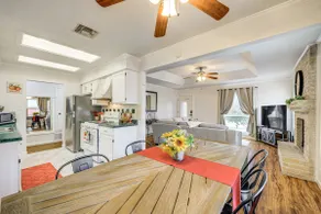 3 Mi to Randolph Afb: Family Home w/ Poker Table! - Image 5