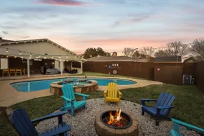 Best Of Desoto 4br,3ba With Pool, Hottub, Cinema - Image 3