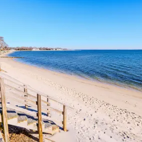 Beachfront Retreat - 5BR Home With Stunning Views - Image 4