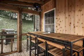 Valley Views, Hot Tub, Deck, Screened Porch & WiFi - Image 3