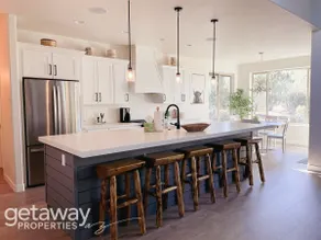 Cozy & Modern | 3BR + Loft | Torreon Stay - Image 2