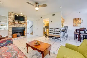 Hill Country Townhome: Close to Parks & Hiking - Image 4