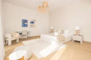 HiGuests - Experience Coastal Elegance at La Rive 2 in La Mer - Image 4