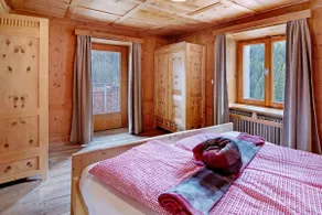 'Fragges Spuldra' Apartment with Mountain View, Balcony and Wi-Fi - Image 3