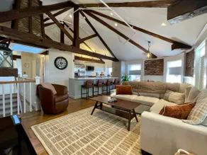 The Penthouse on Penhallow - Image 2