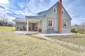 Grill & Fire Pit: New Market Getaway on 3-acres! - Image 4