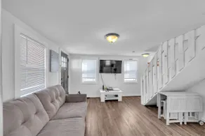 Charming 2-Br Home, 4 Blocks to the Boardwalk - Image 2