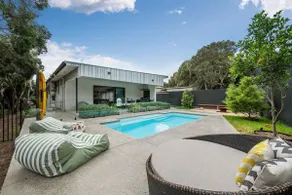 The Hudson with Heated Pool - Image 2
