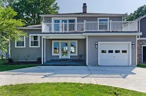 Beachfront 5 BR 2miles Great for Spring and Summer - Image 2