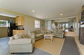 Beachfront 5 BR 2miles Great for Spring and Summer - Image 5