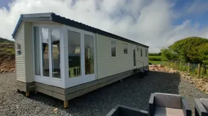 Seaside chalet in Ardmore with breathtaking views - Image 3