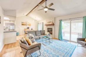 Modern Bentonville Retreat - Sleeps 6 Near Trails - Image 4